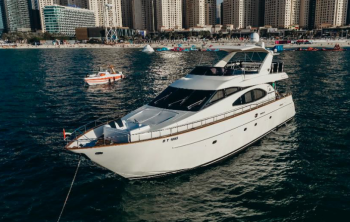 80ft Luxury Yacht
